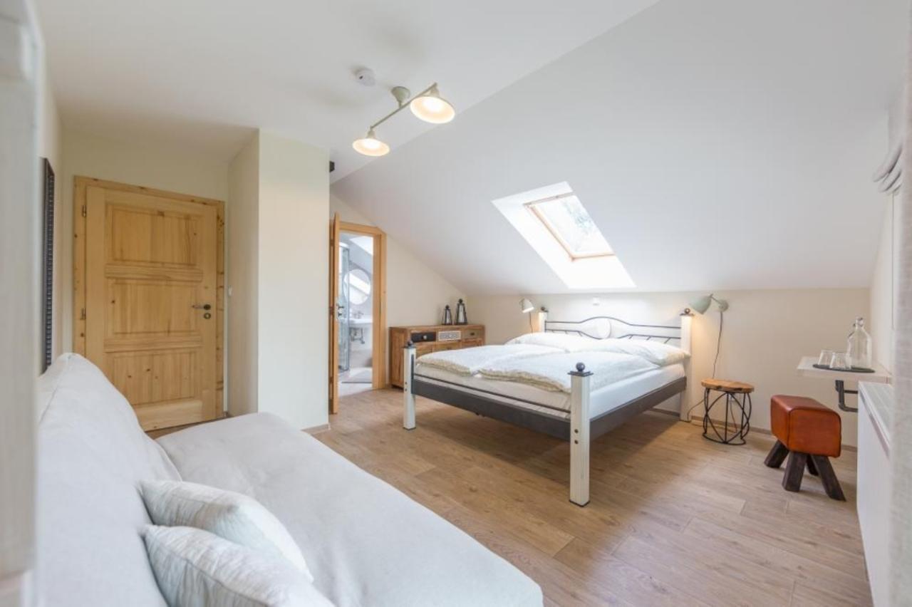 Smrcina Resort Eksteriør bilde